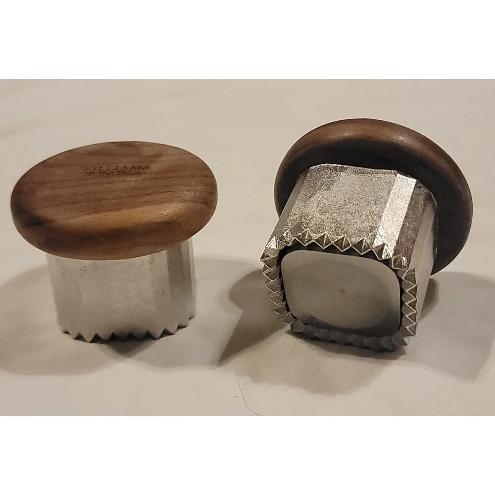 WILLIAMS SONOMA Set 2 Ravioli Compression Square Stamps Wood Handled Pasta Press